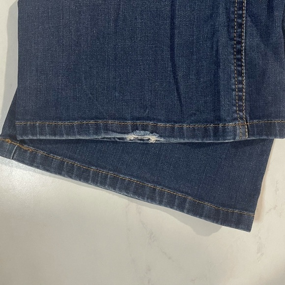 Lafayette 148 New York Women’s Dark Wash Bootcut Jeans Size 4 - Picture 9 of 9